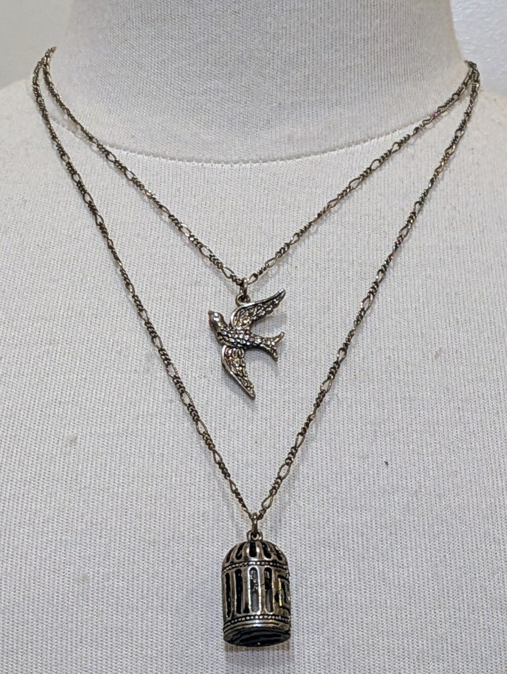 EUC Claire's 16"-20" Silvertone 2 Layer Birdcage and Swallow Hipster Necklace
